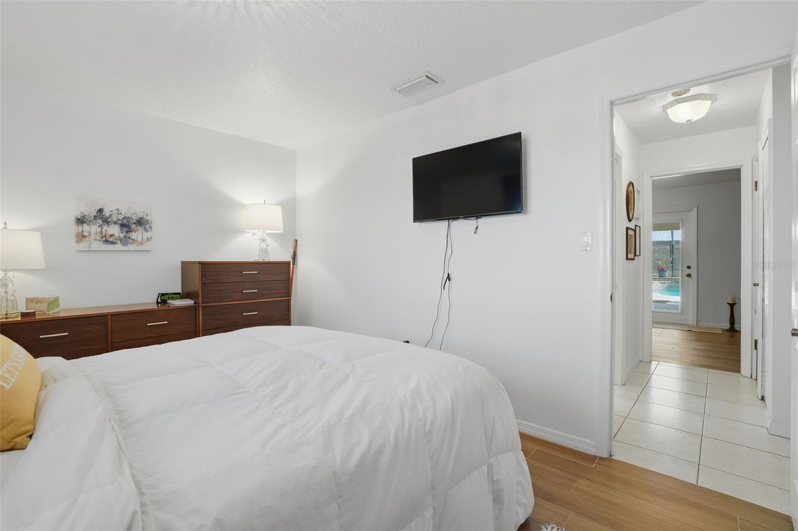 Image 23 of 69 For 31800 Orange Street