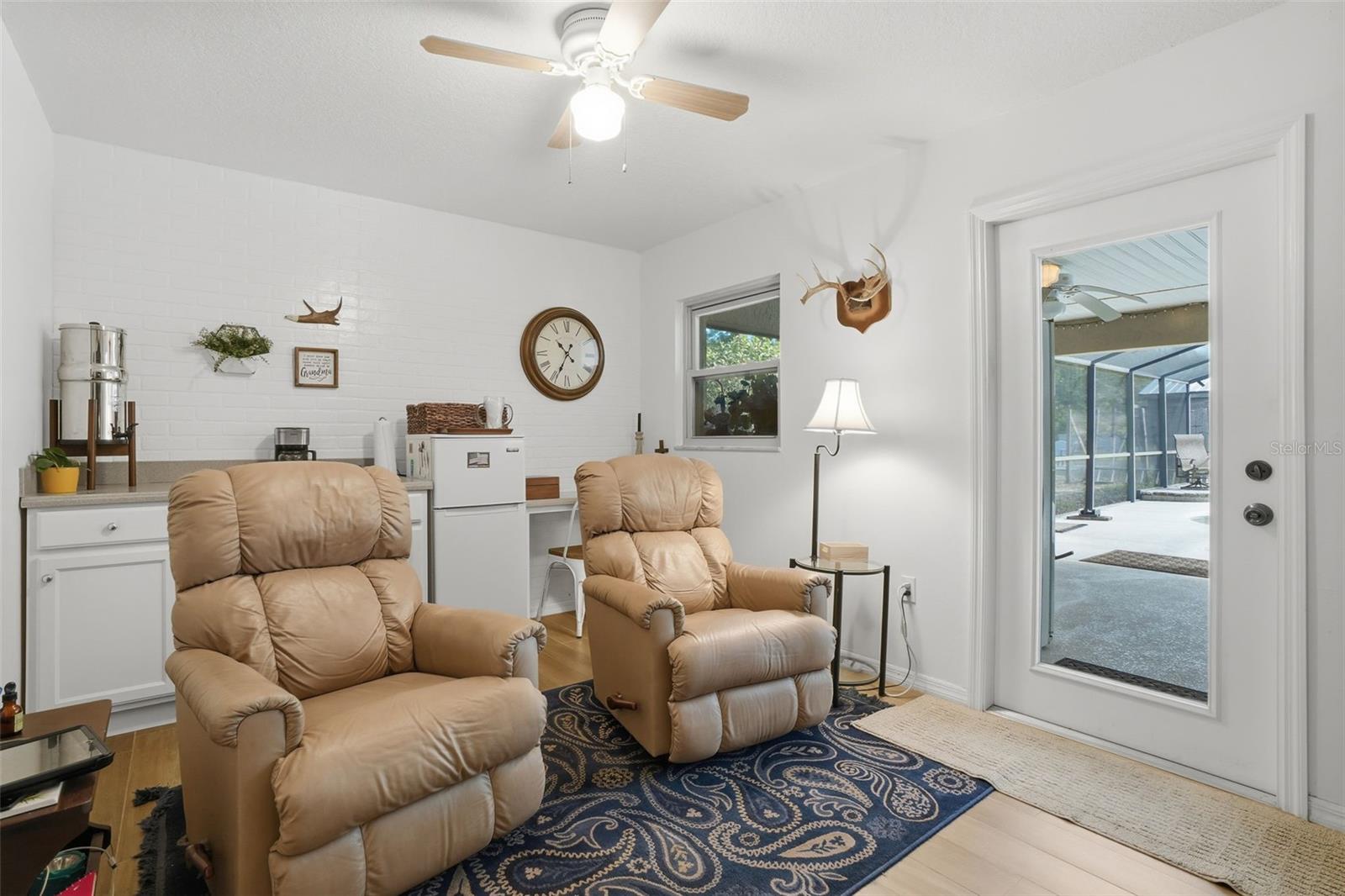 Image 24 of 69 For 31800 Orange Street