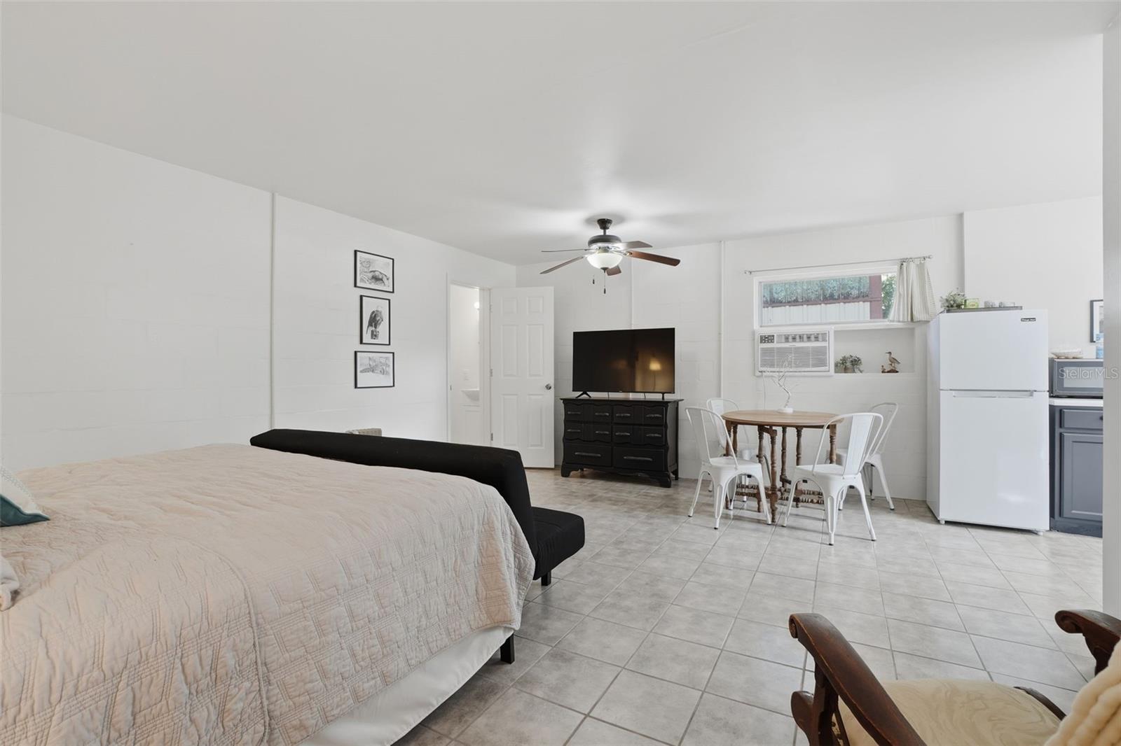 Image 37 of 69 For 31800 Orange Street