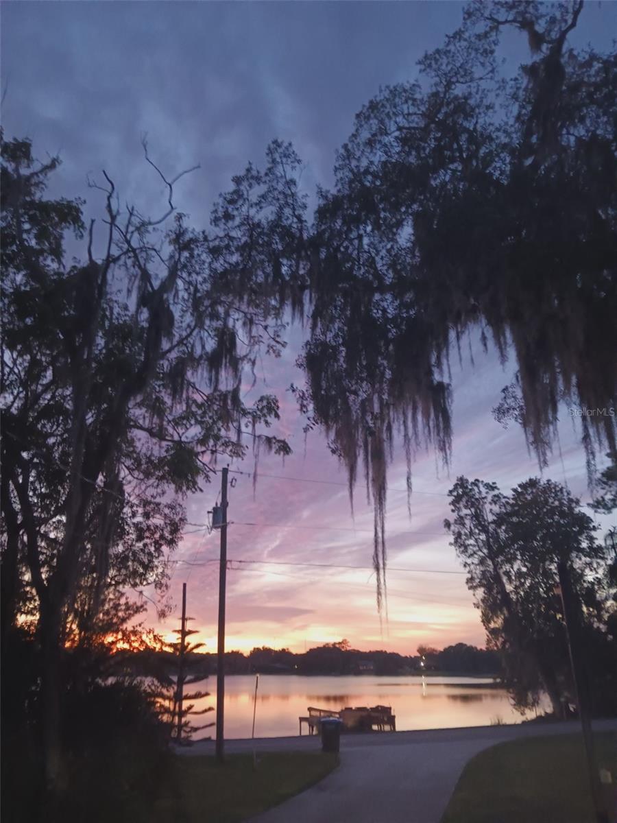 Image 51 of 52 For 725 Oxford Street