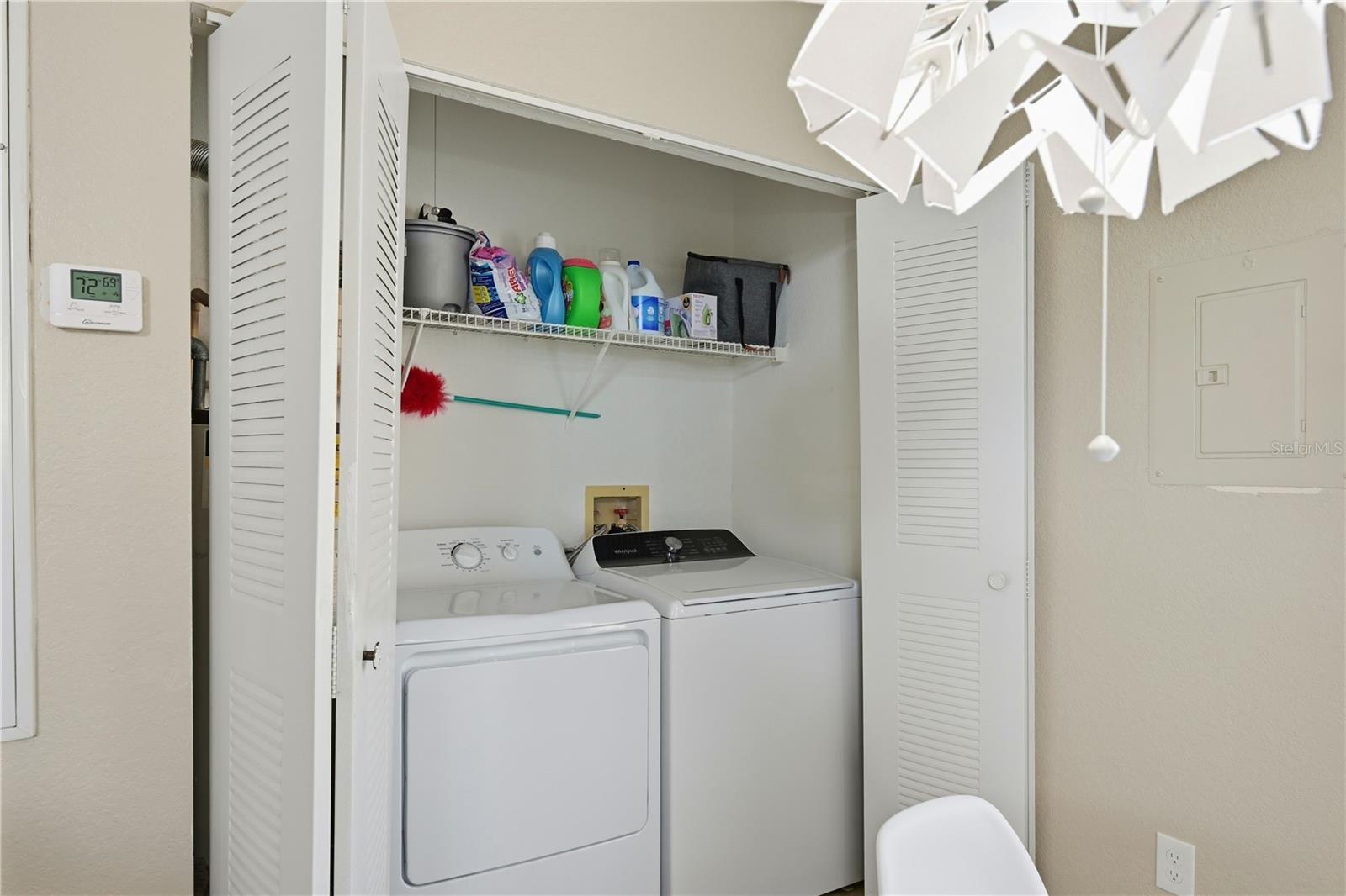 Image 23 of 28 For 1613 Columbia Arms Circle 243