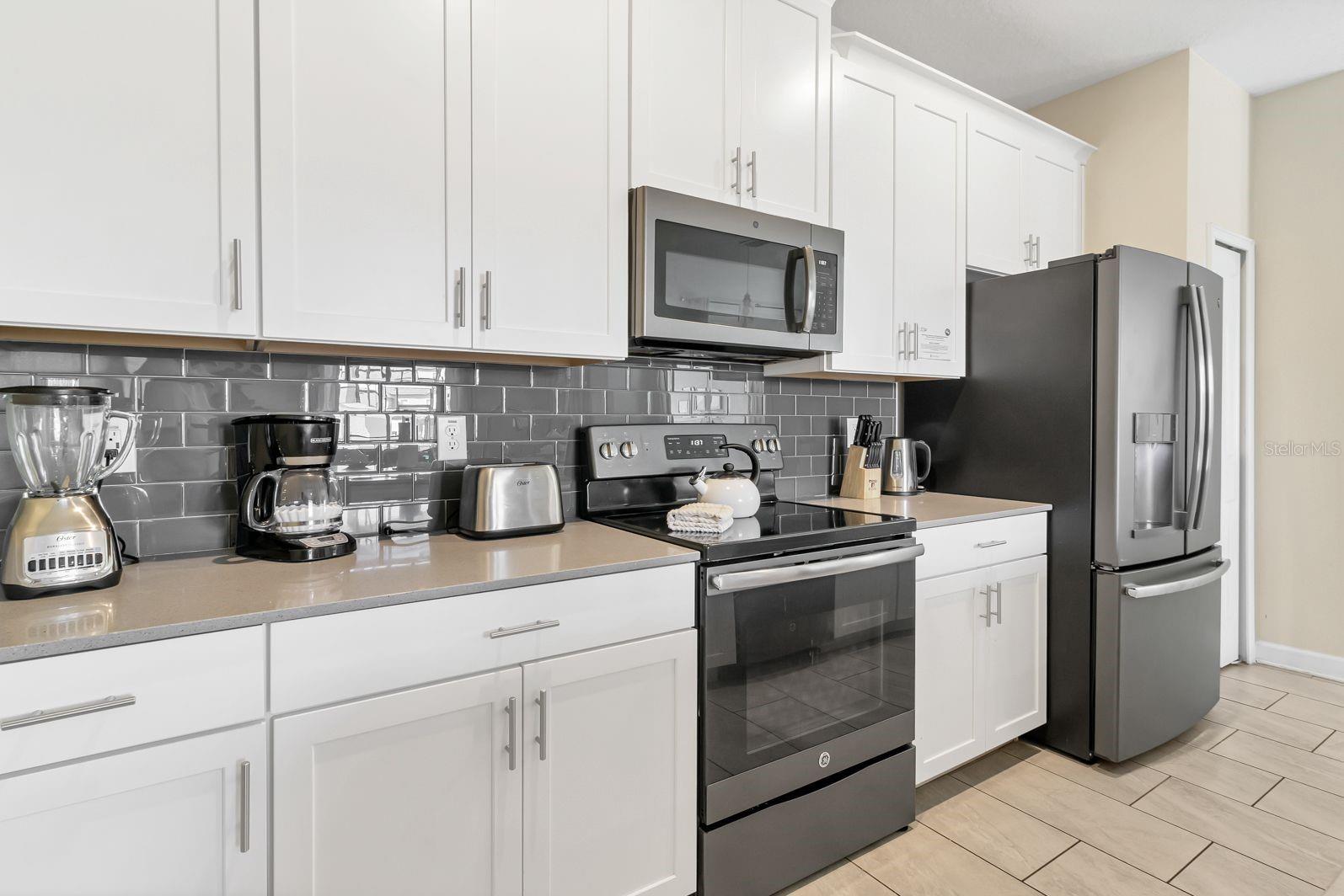 Image 7 of 46 For 4914 Windermere Avenue