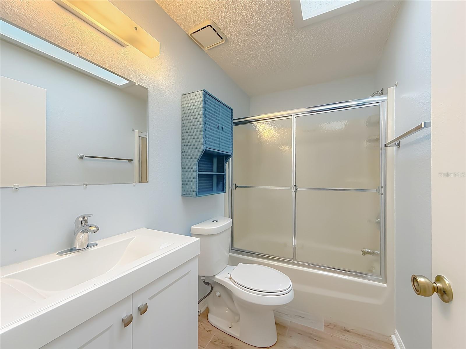 Image 29 of 50 For 10801 51st Avenue