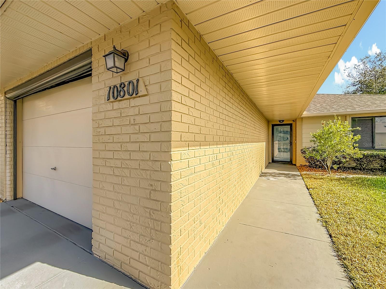 Image 6 of 50 For 10801 51st Avenue