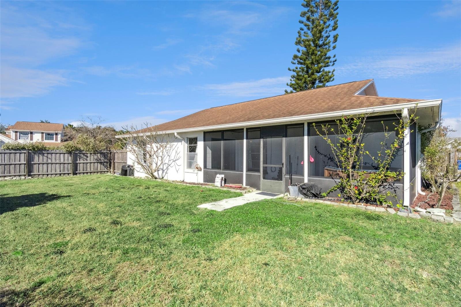 Image 18 of 18 For 1410 Lund Avenue