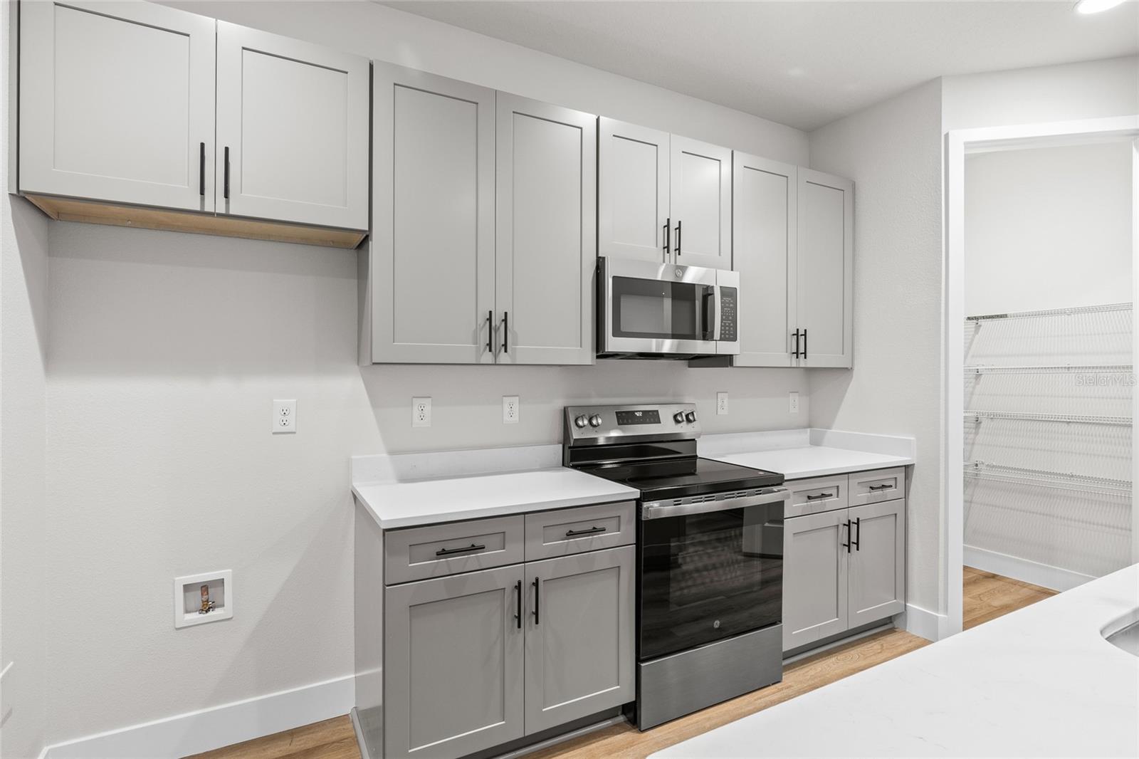 Image 10 of 21 For 536 Beresford Avenue