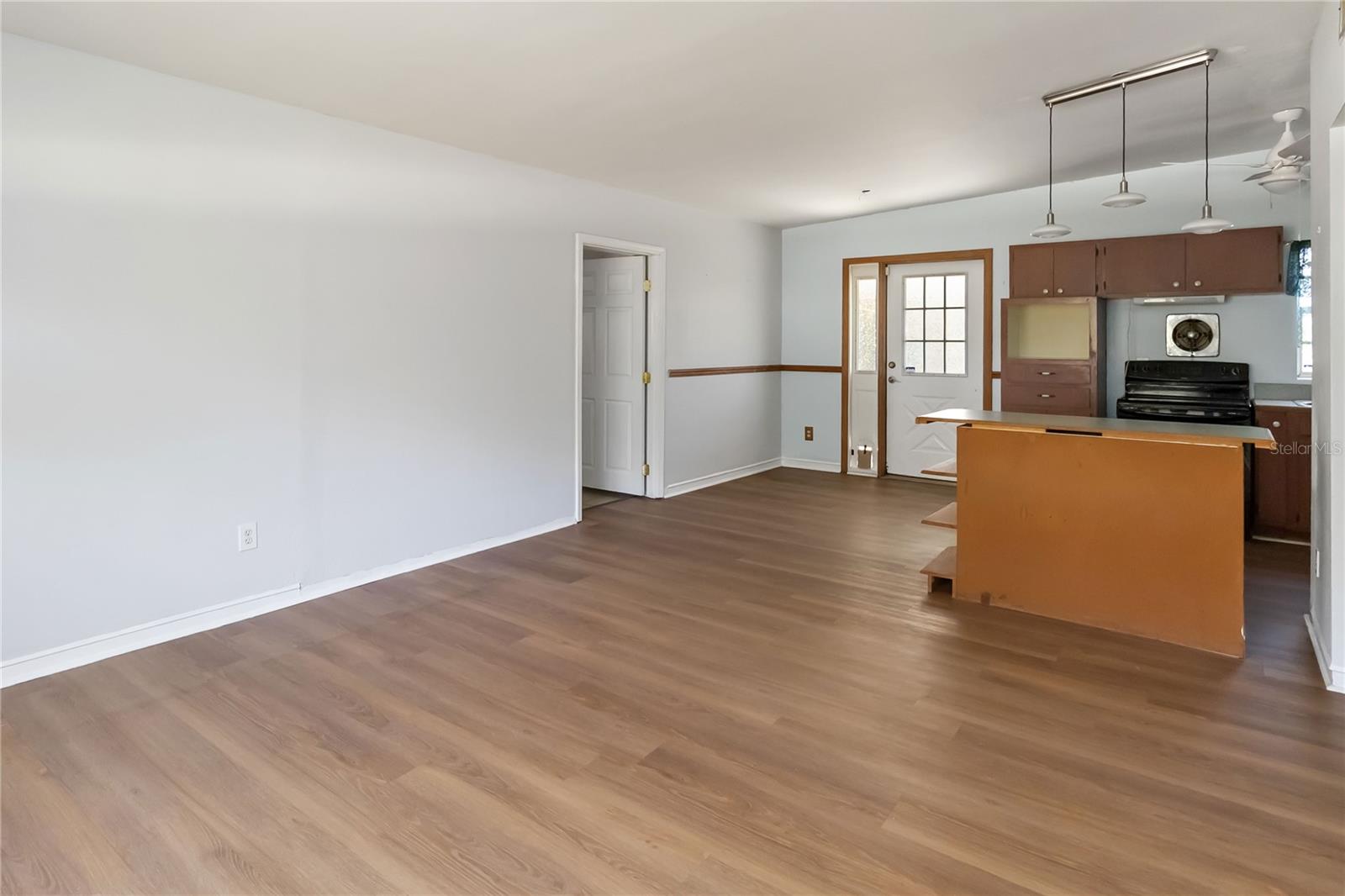 Image 10 of 37 For 3503 Crystal Lake Drive