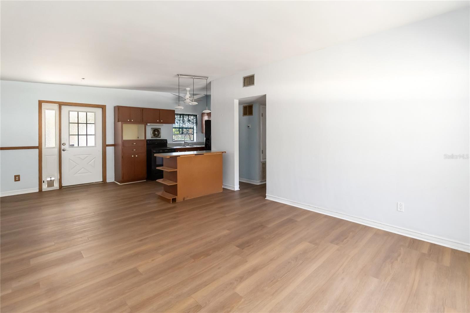 Image 12 of 37 For 3503 Crystal Lake Drive