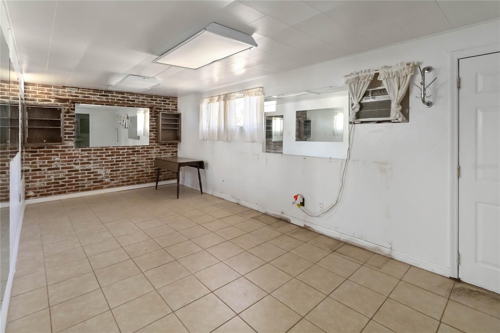 Image 26 of 37 For 3503 Crystal Lake Drive