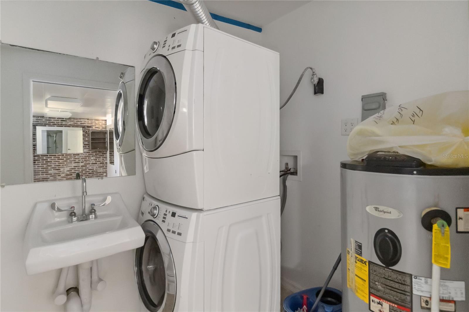 Image 30 of 37 For 3503 Crystal Lake Drive