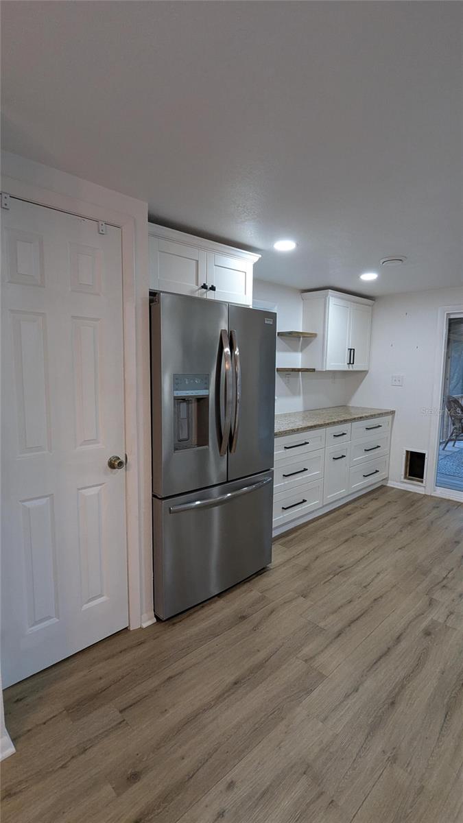 Image 7 of 21 For 8575 305th Avenue