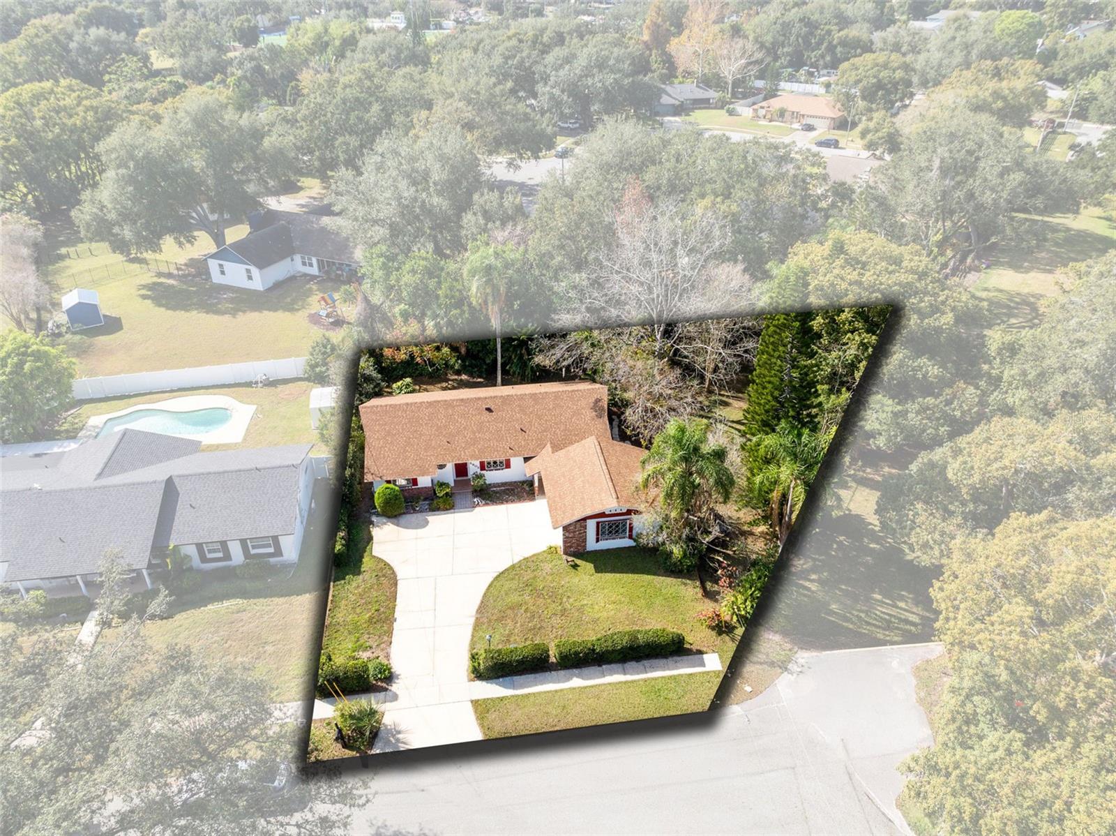 Image 12 of 20 For 5802 Woodbine Drive