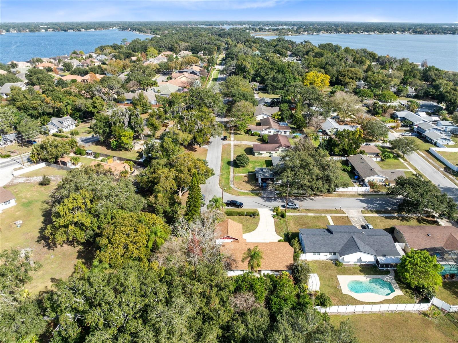 Image 19 of 20 For 5802 Woodbine Drive