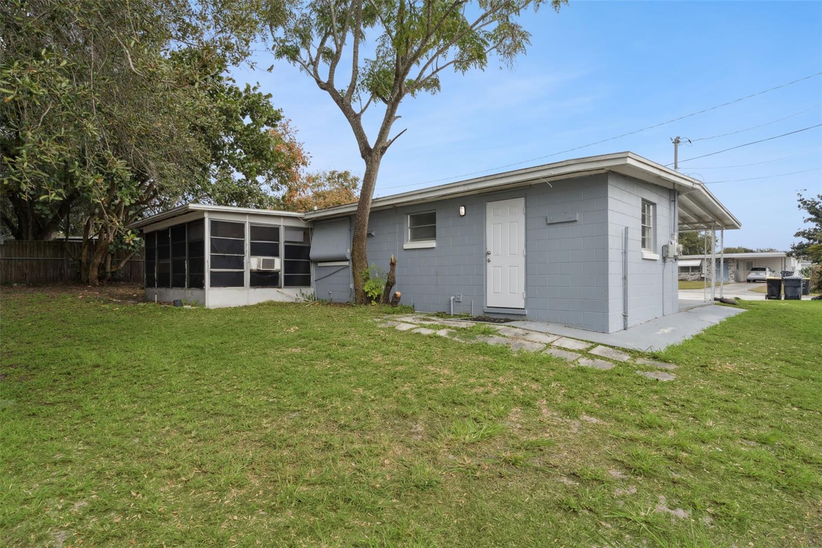 Image 18 of 20 For 106 Lantern Lane