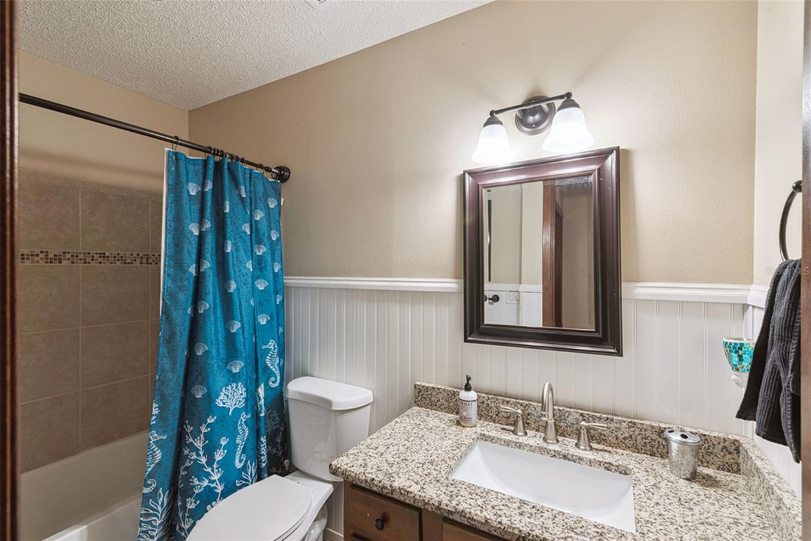 Image 11 of 23 For 10661 50th Avenue