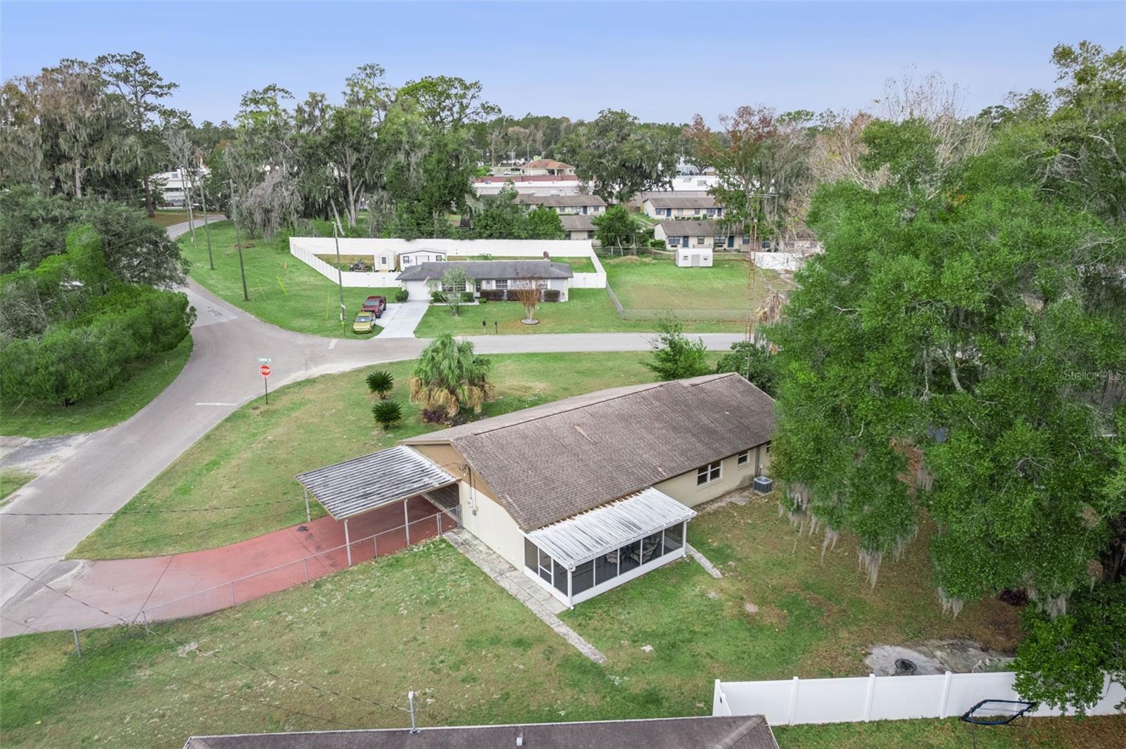 Image 20 of 23 For 10661 50th Avenue