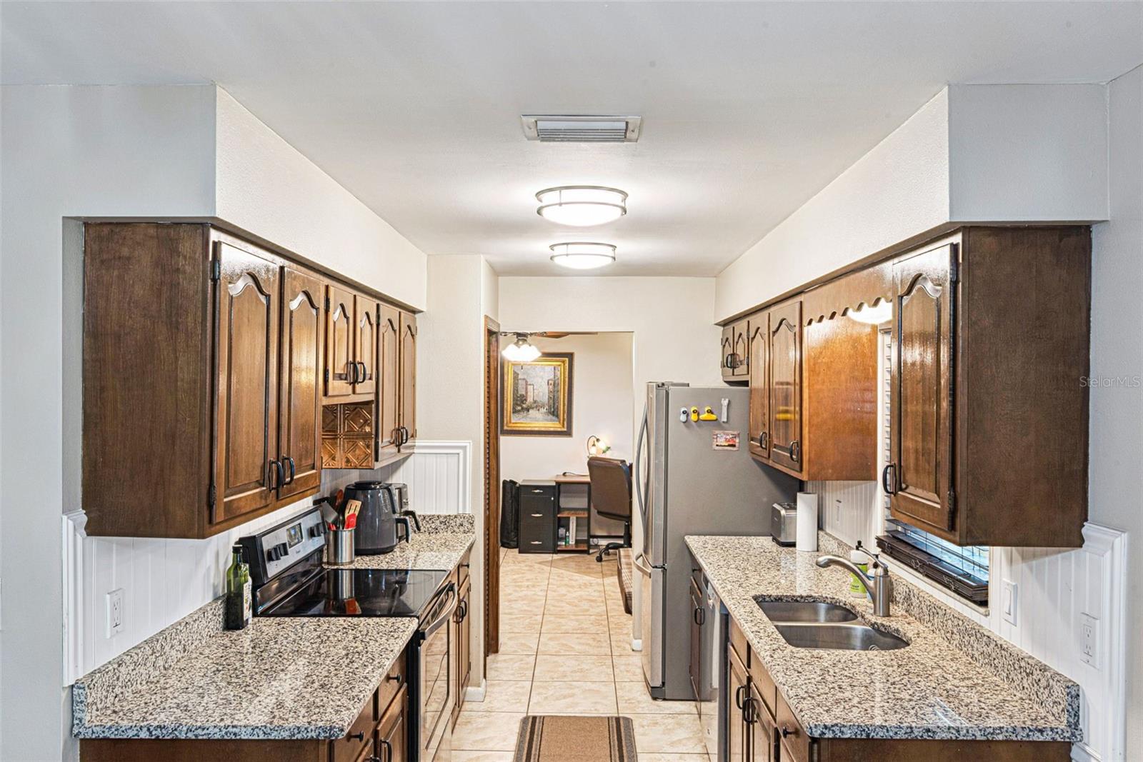 Image 4 of 23 For 10661 50th Avenue