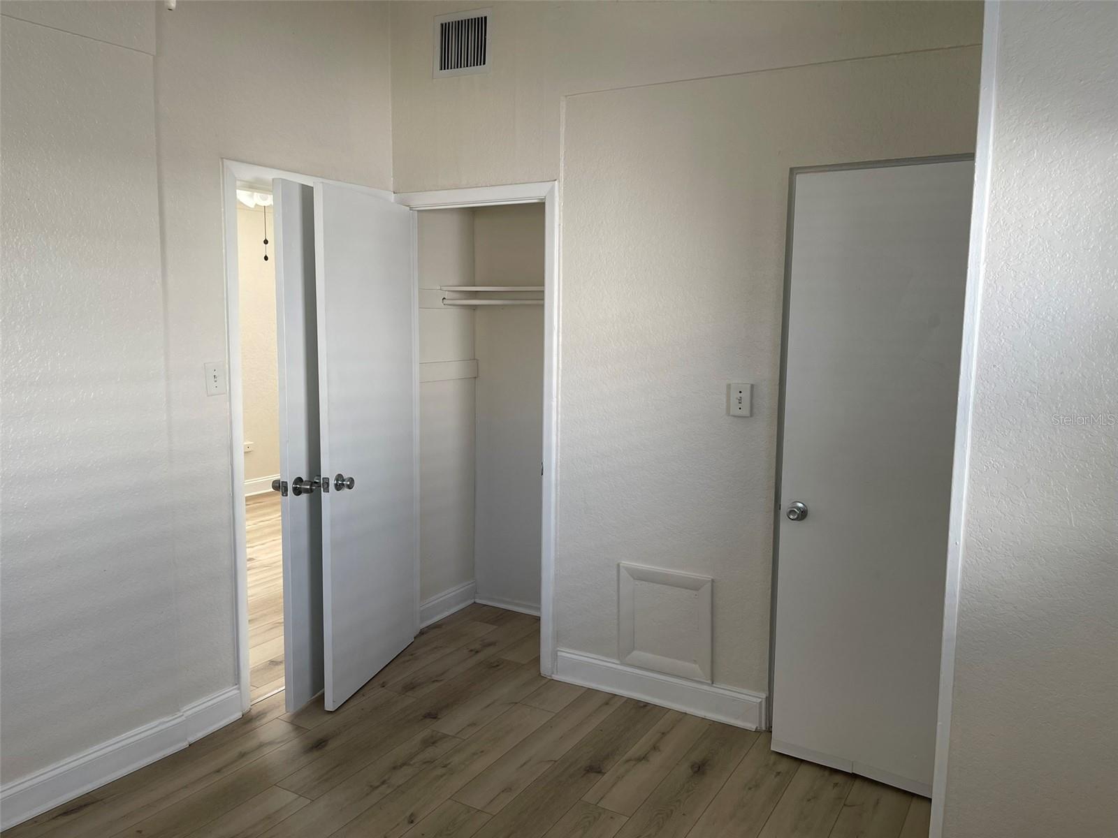 Image 14 of 17 For 2612 Coolidge Avenue