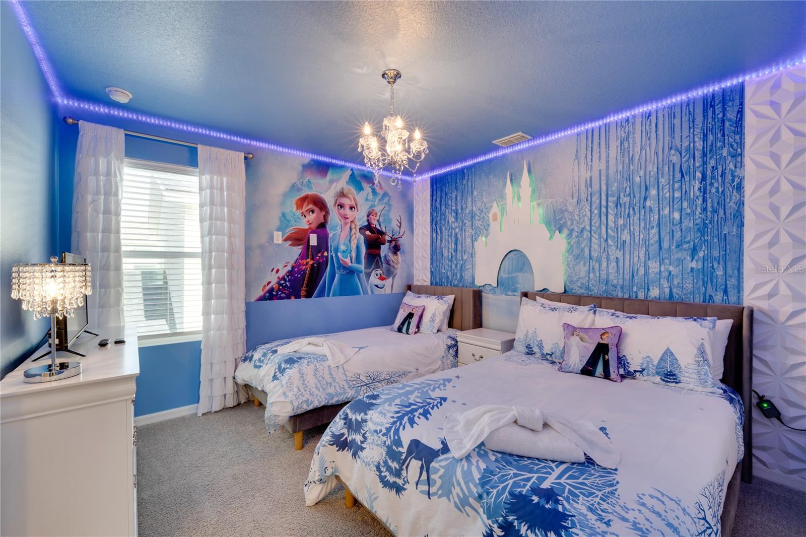 Image 10 of 57 For 8943 Coconut Breeze Drive