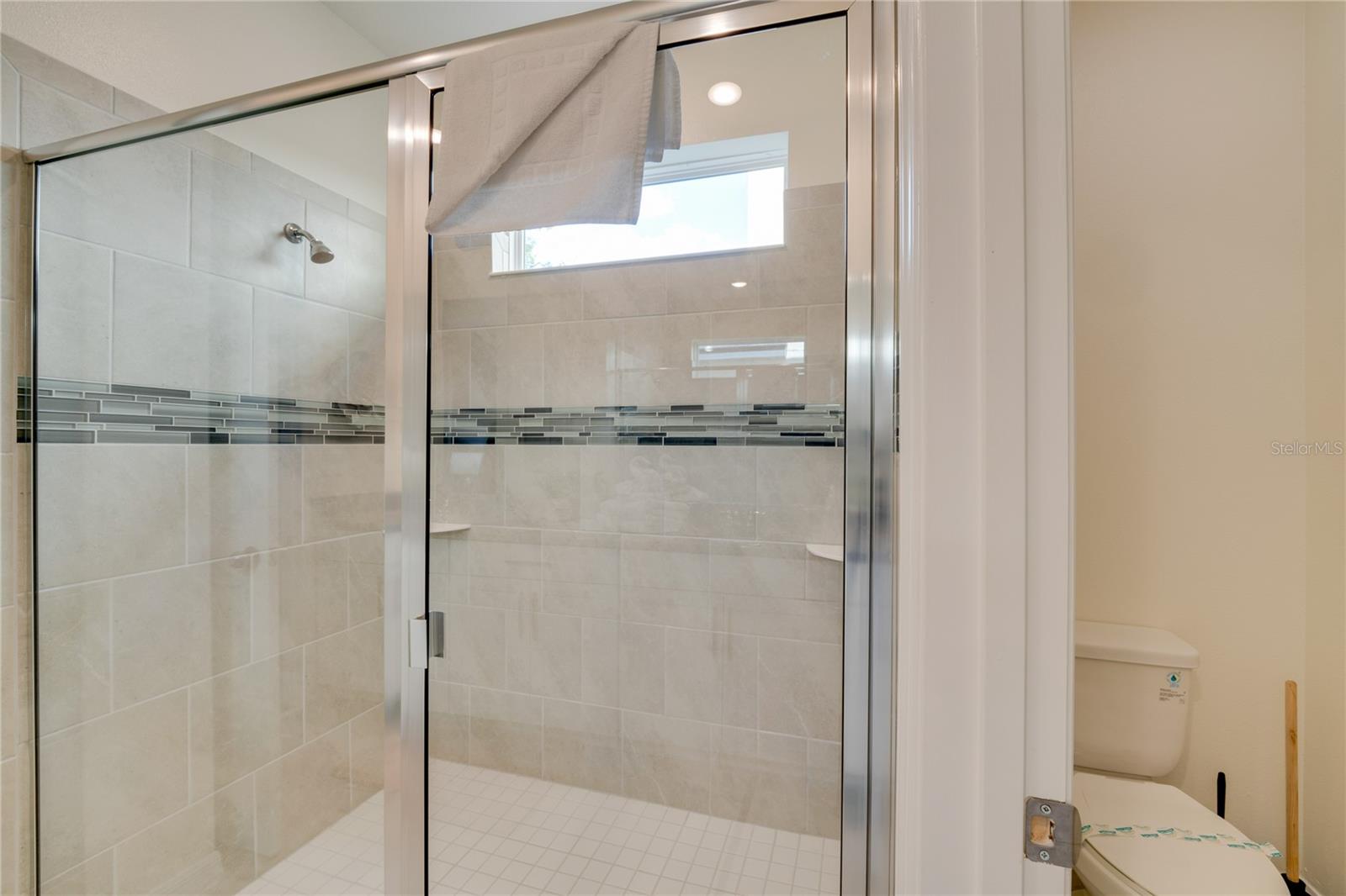 Image 26 of 57 For 8943 Coconut Breeze Drive