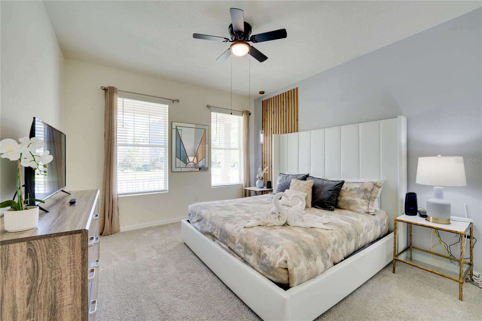 Image 33 of 57 For 8943 Coconut Breeze Drive