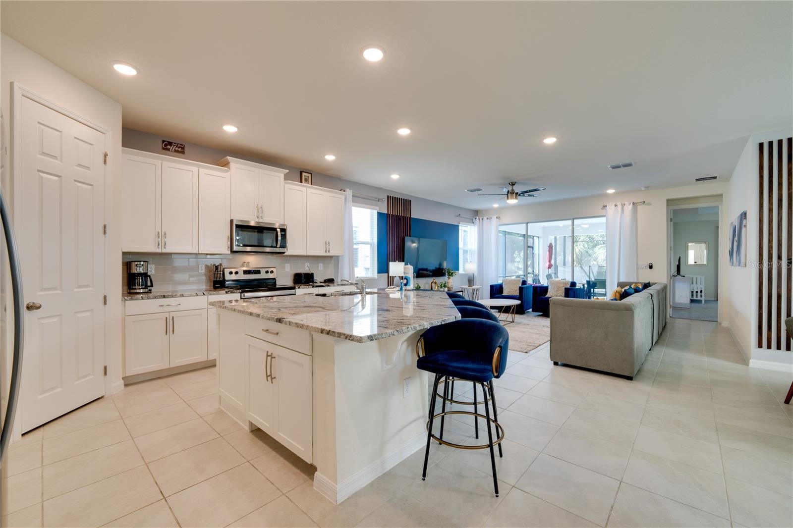 Image 46 of 57 For 8943 Coconut Breeze Drive