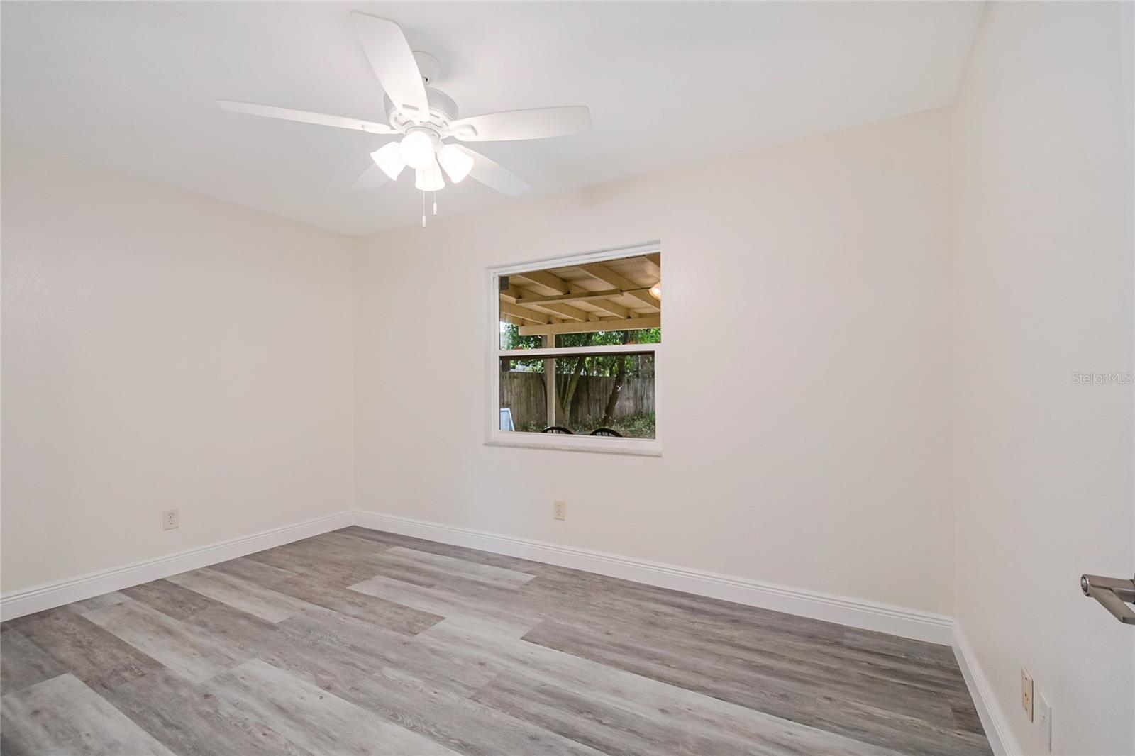 Image 15 of 18 For 3220 Netherwood Drive