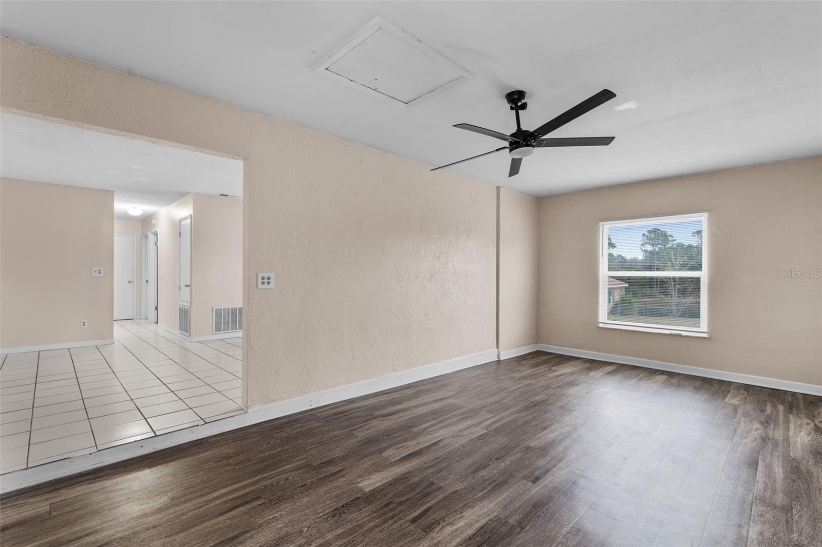 Image 9 of 20 For 52 Alicante Road