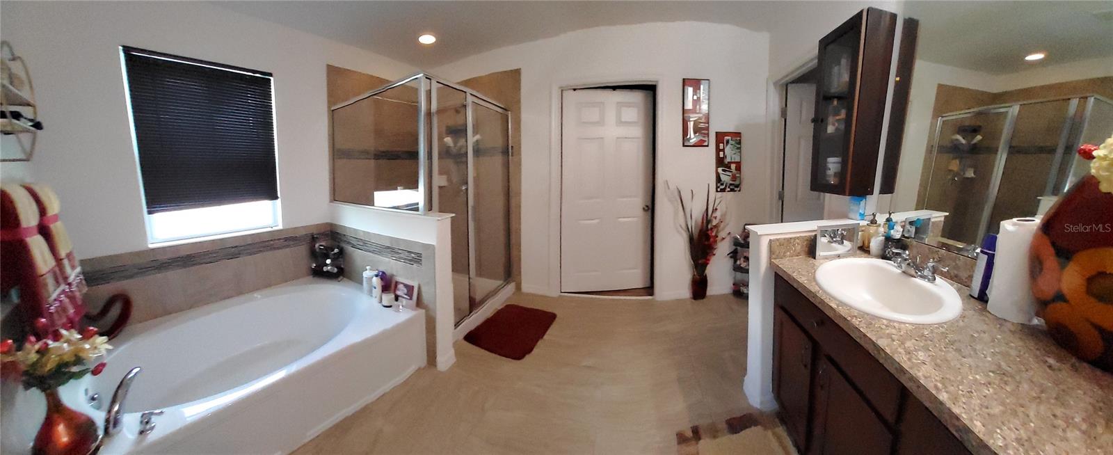 Image 10 of 14 For 355 Granada Boulevard