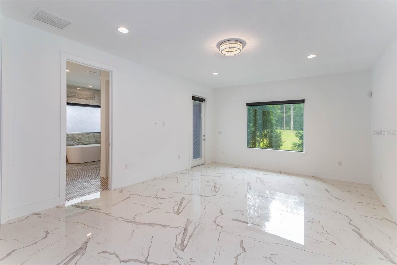 Image 15 of 38 For 35635 High Pines Drive