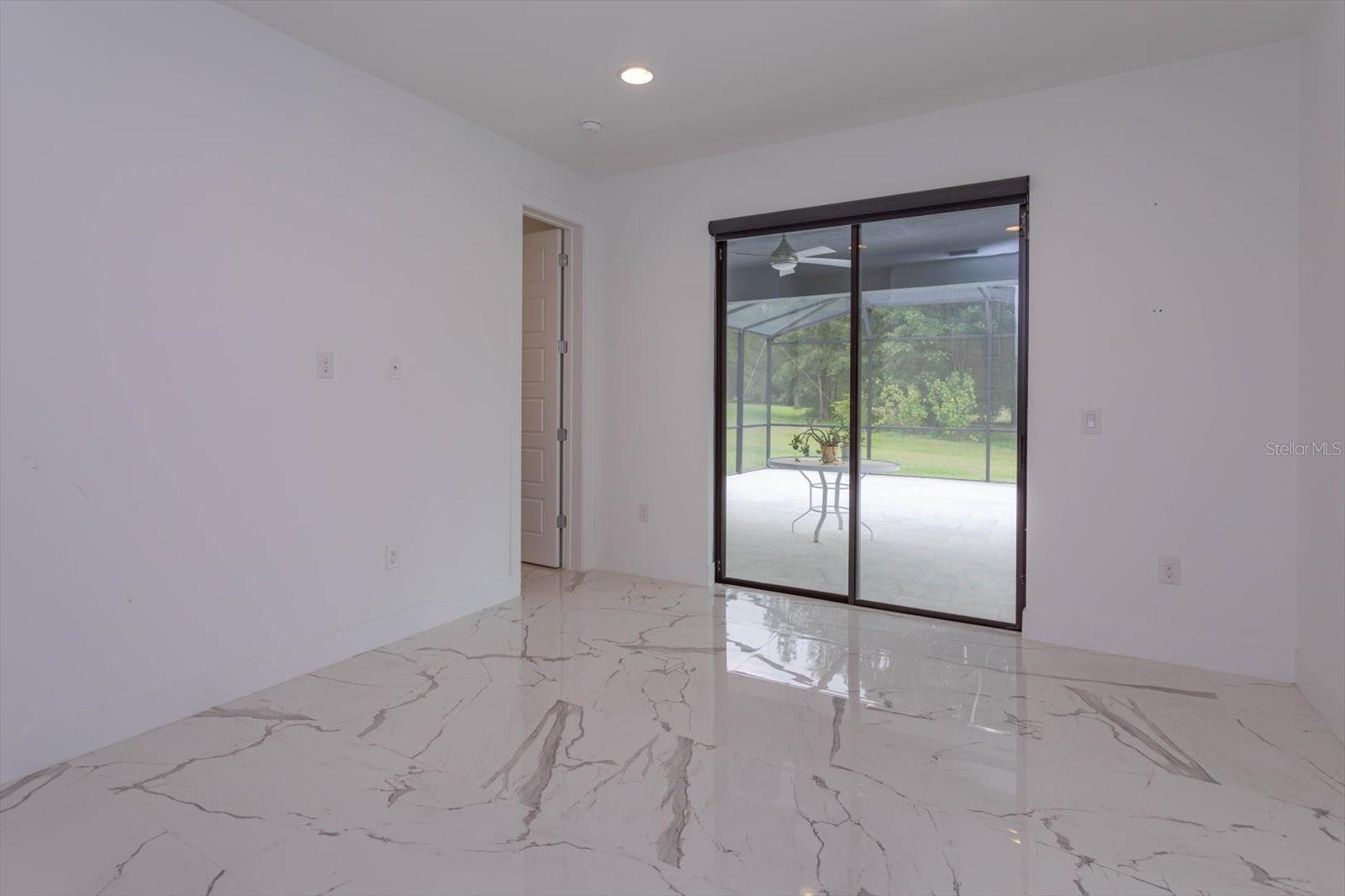 Image 23 of 38 For 35635 High Pines Drive