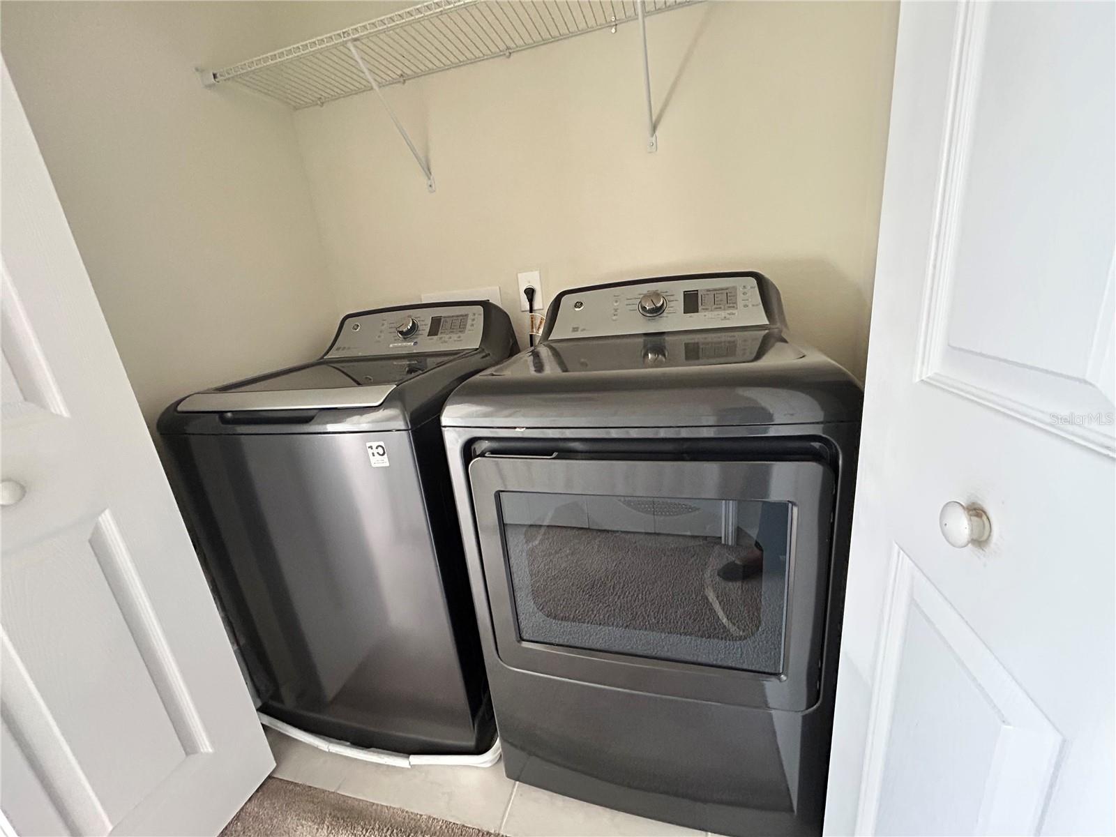 Image 10 of 14 For 3965 Plainview Drive