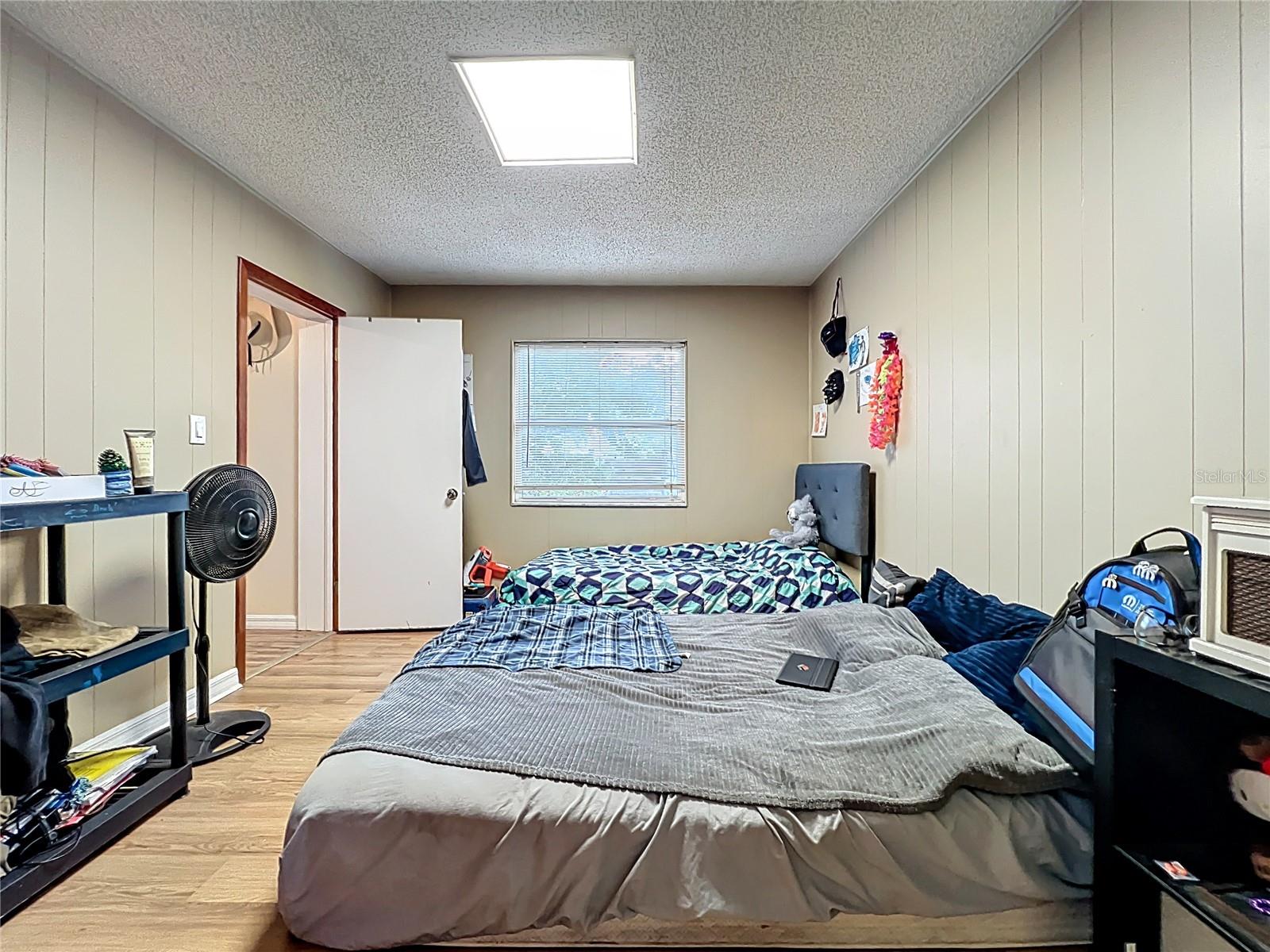 Image 20 of 46 For 2512 Eastbrook Boulevard