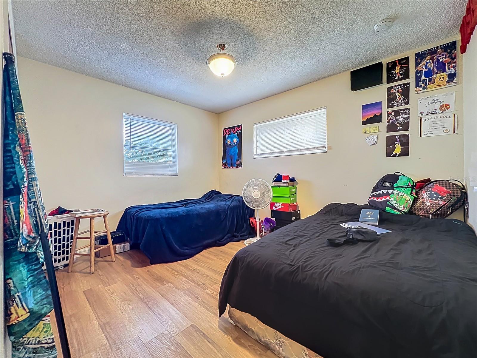 Image 30 of 46 For 2512 Eastbrook Boulevard