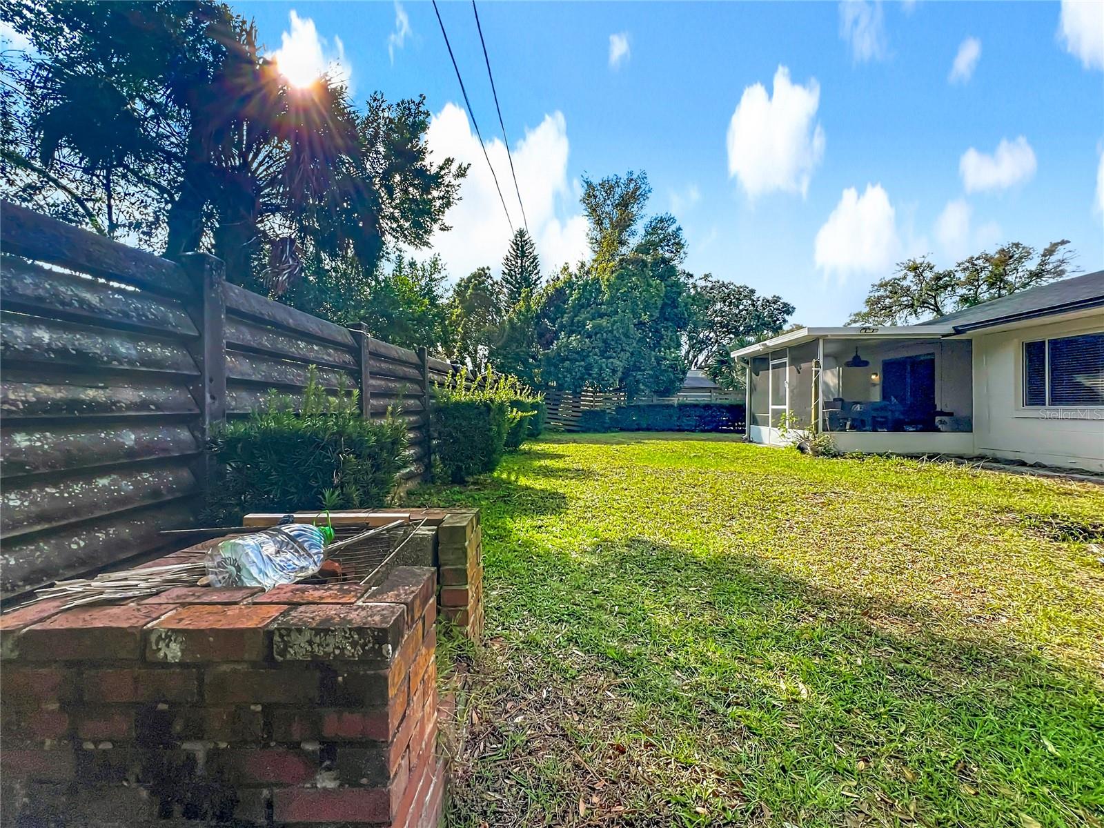 Image 40 of 46 For 2512 Eastbrook Boulevard