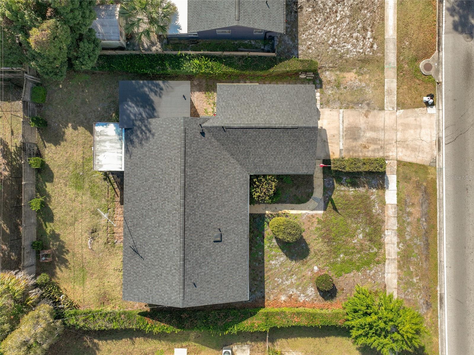 Image 42 of 46 For 2512 Eastbrook Boulevard