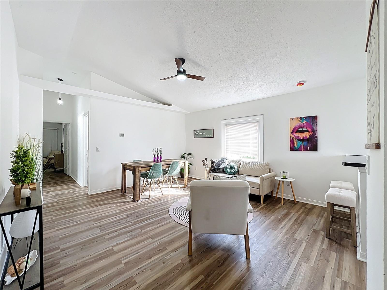 Image 17 of 51 For 1715 Pointe Ridge Court