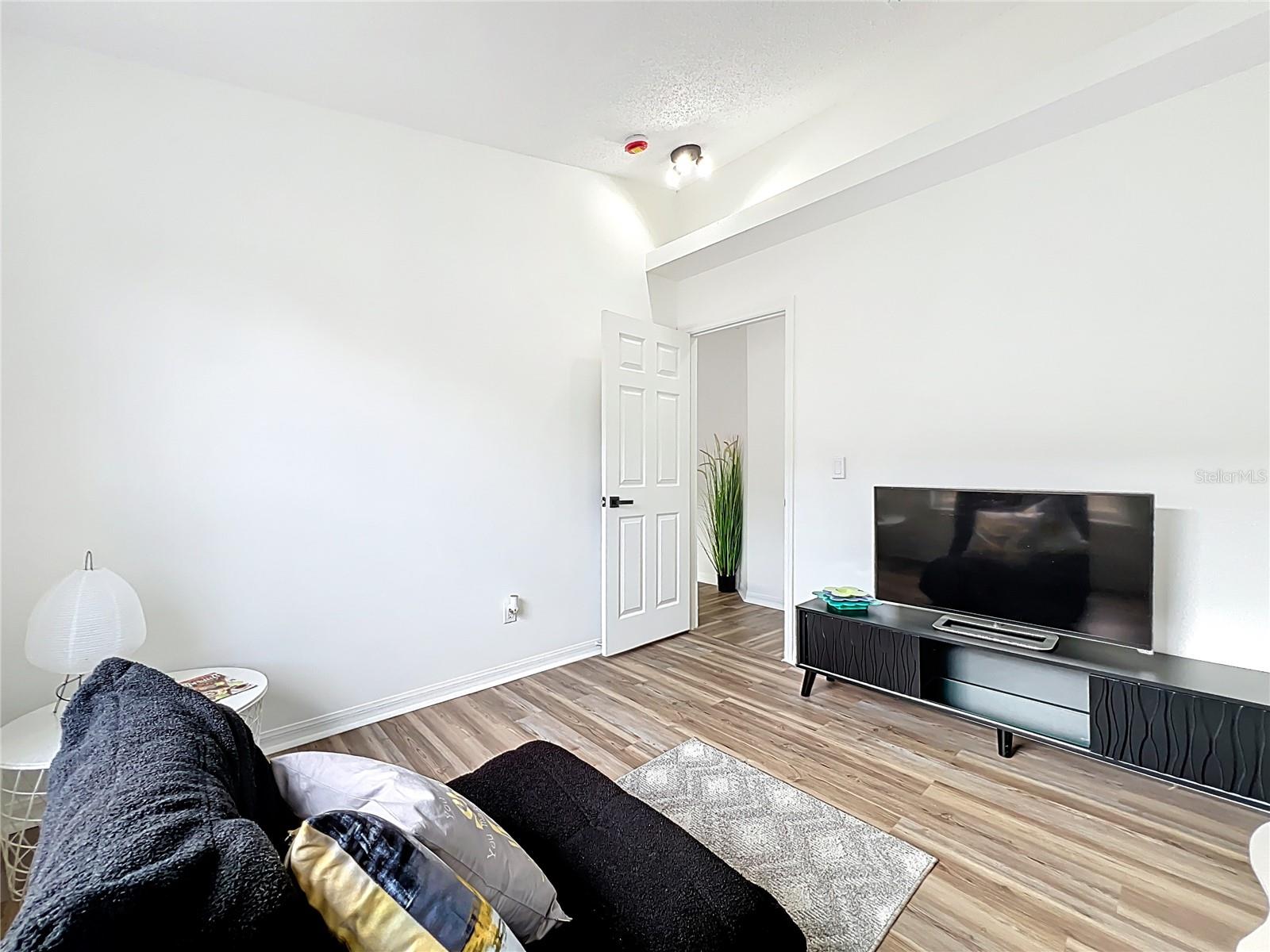 Image 24 of 51 For 1715 Pointe Ridge Court