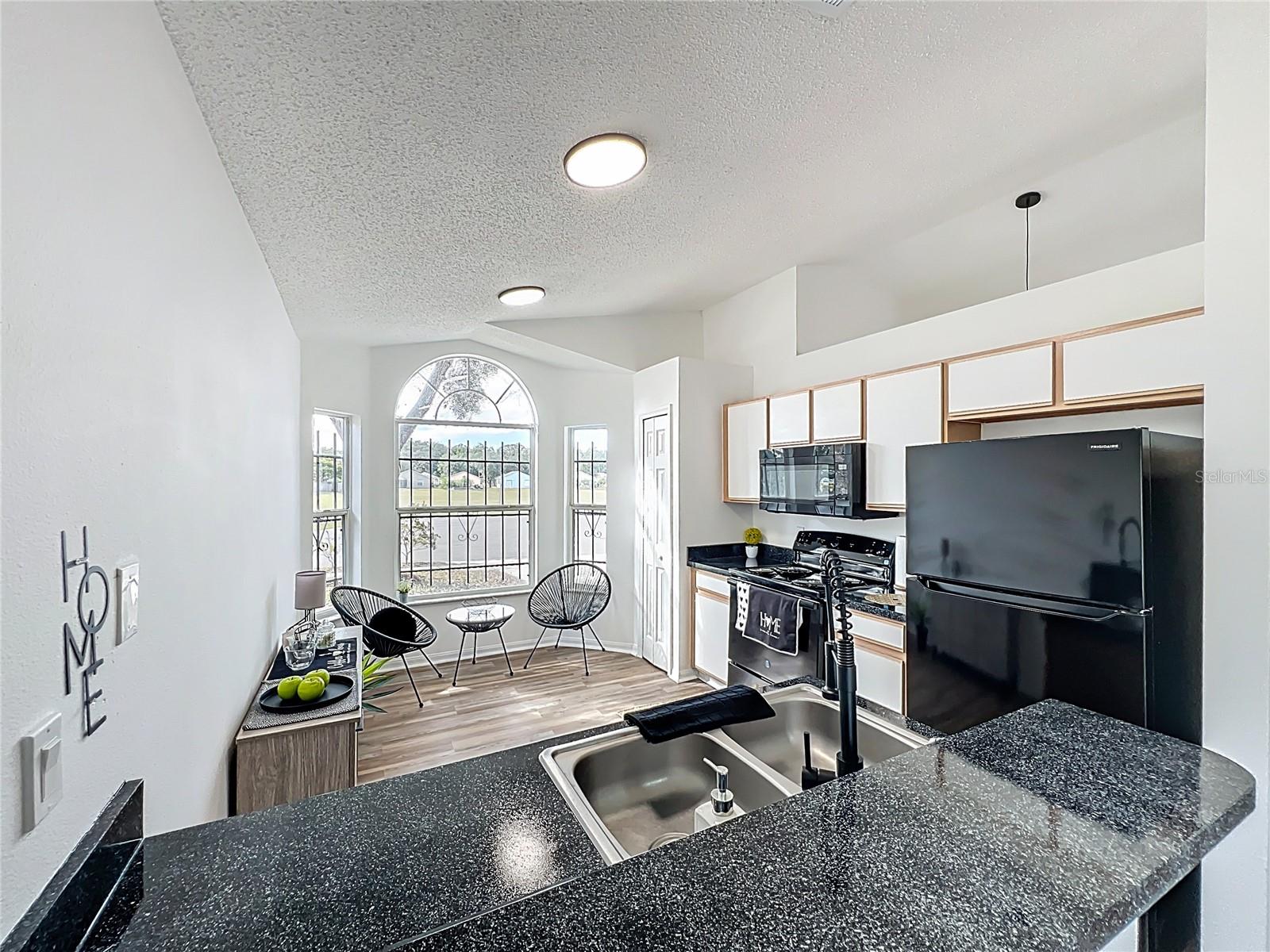 Image 6 of 51 For 1715 Pointe Ridge Court