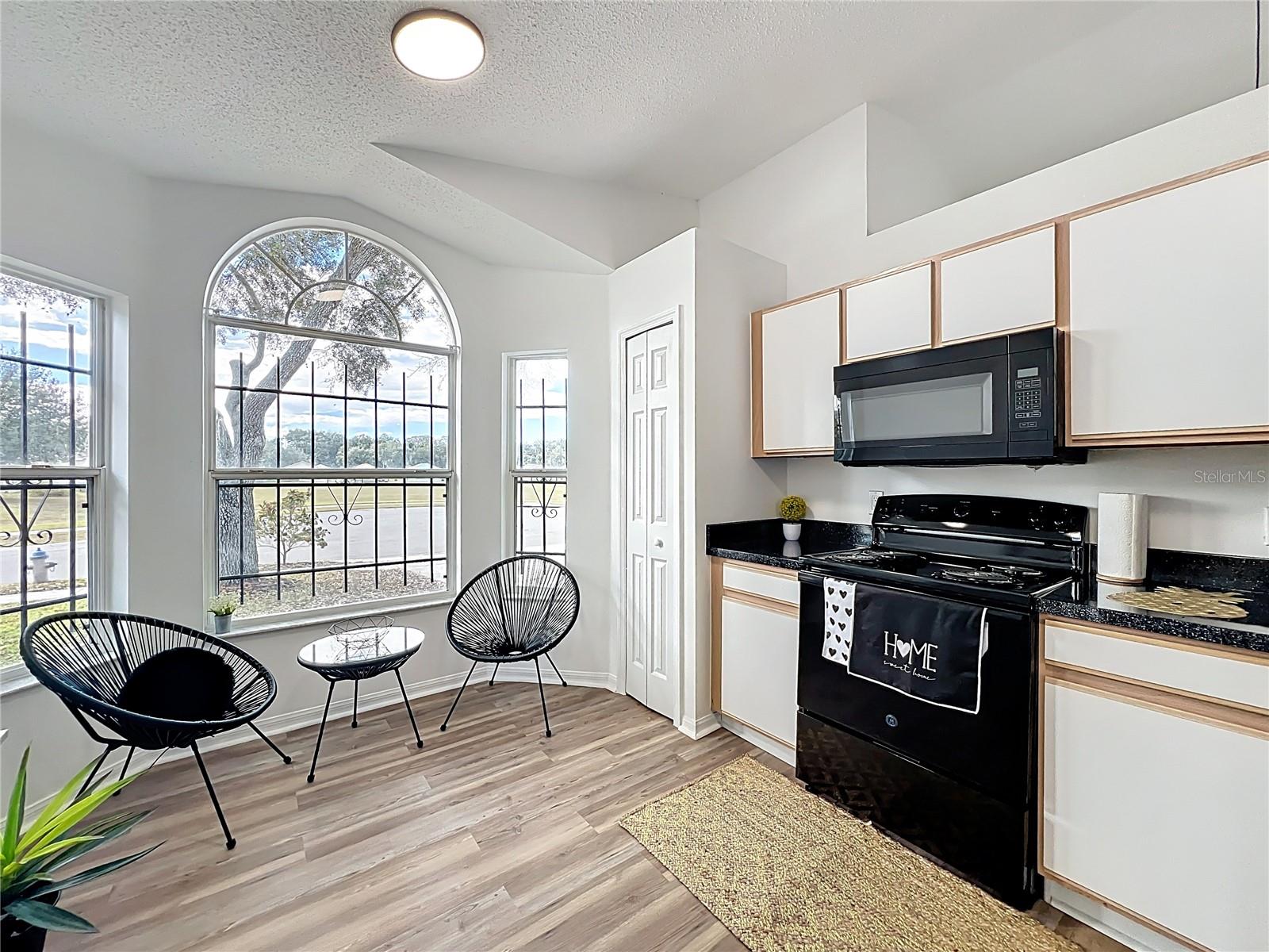 Image 9 of 51 For 1715 Pointe Ridge Court