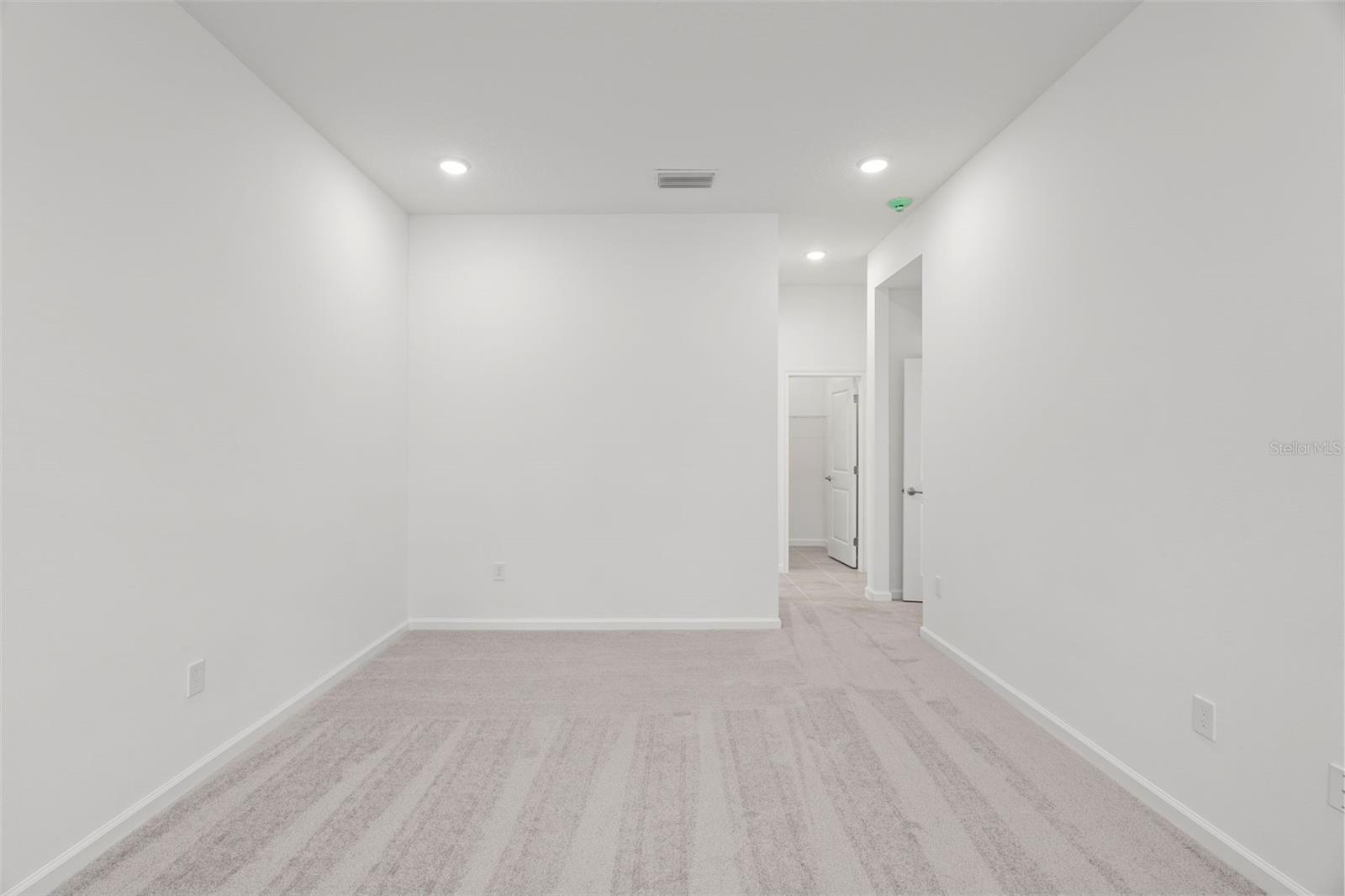 Image 18 of 52 For 5773 High Seas Drive