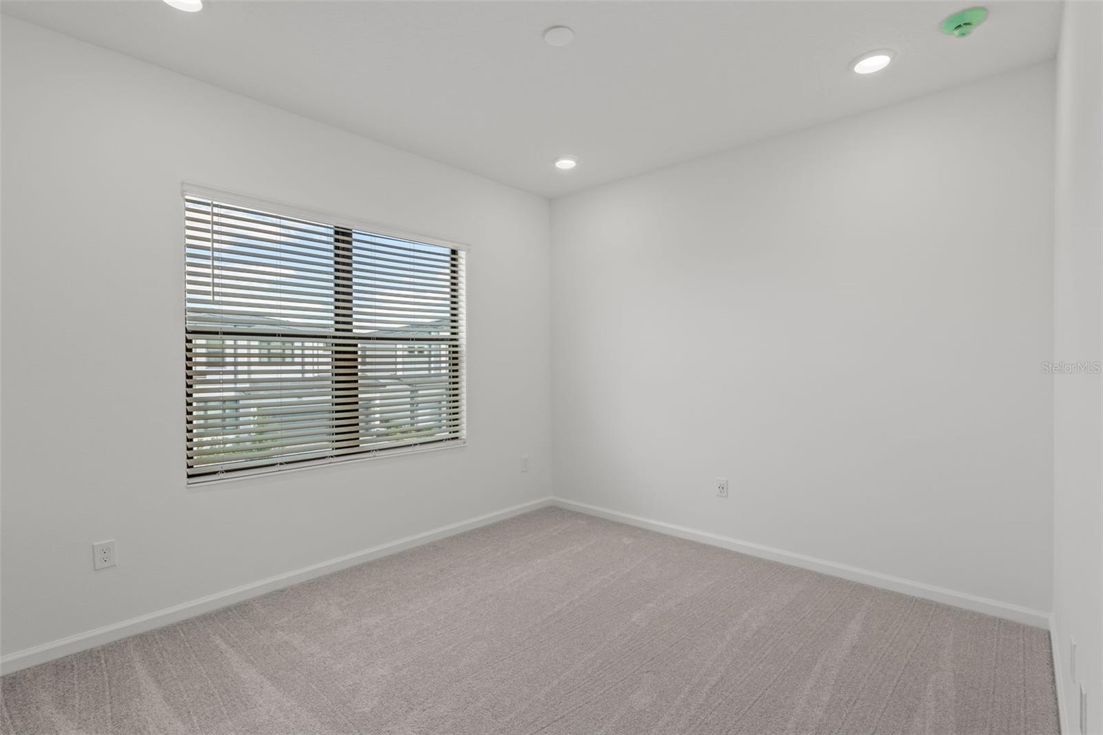 Image 34 of 52 For 5773 High Seas Drive