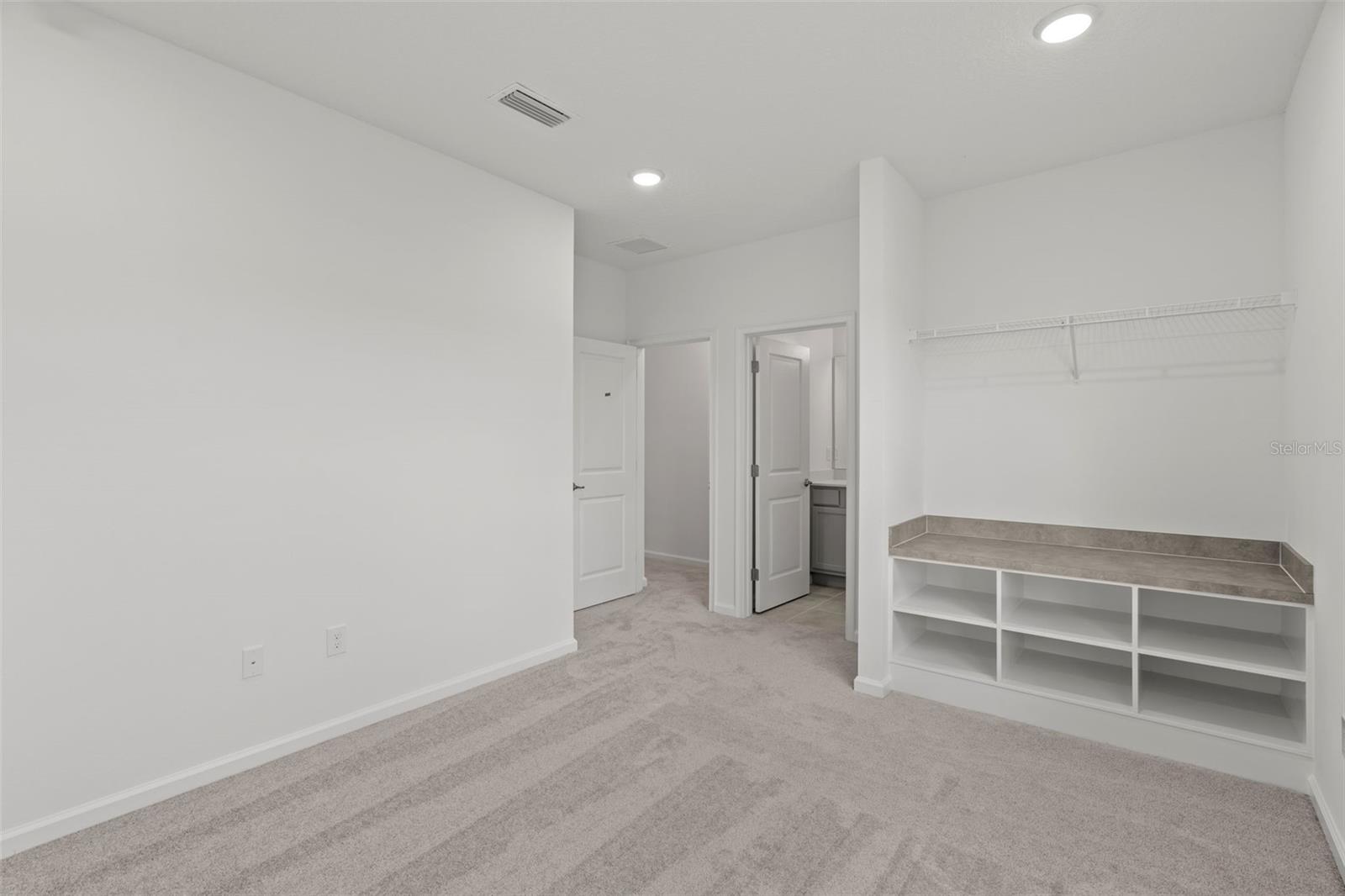 Image 35 of 52 For 5773 High Seas Drive