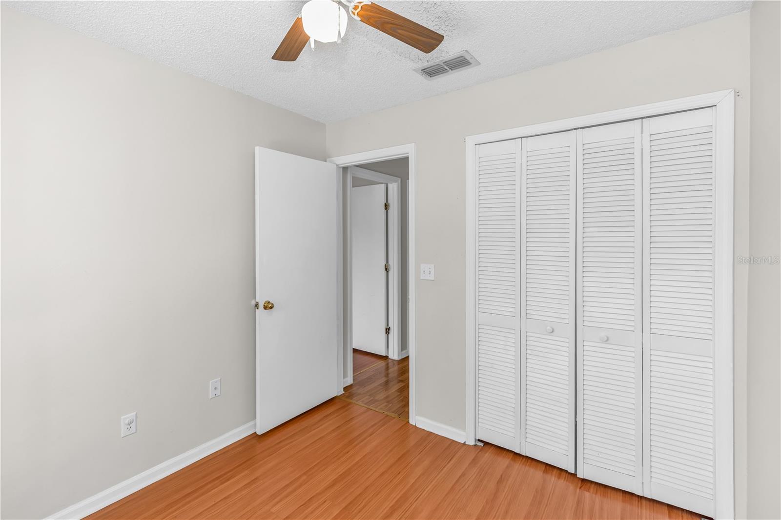 Image 12 of 18 For 4431 Brook Hollow Circle