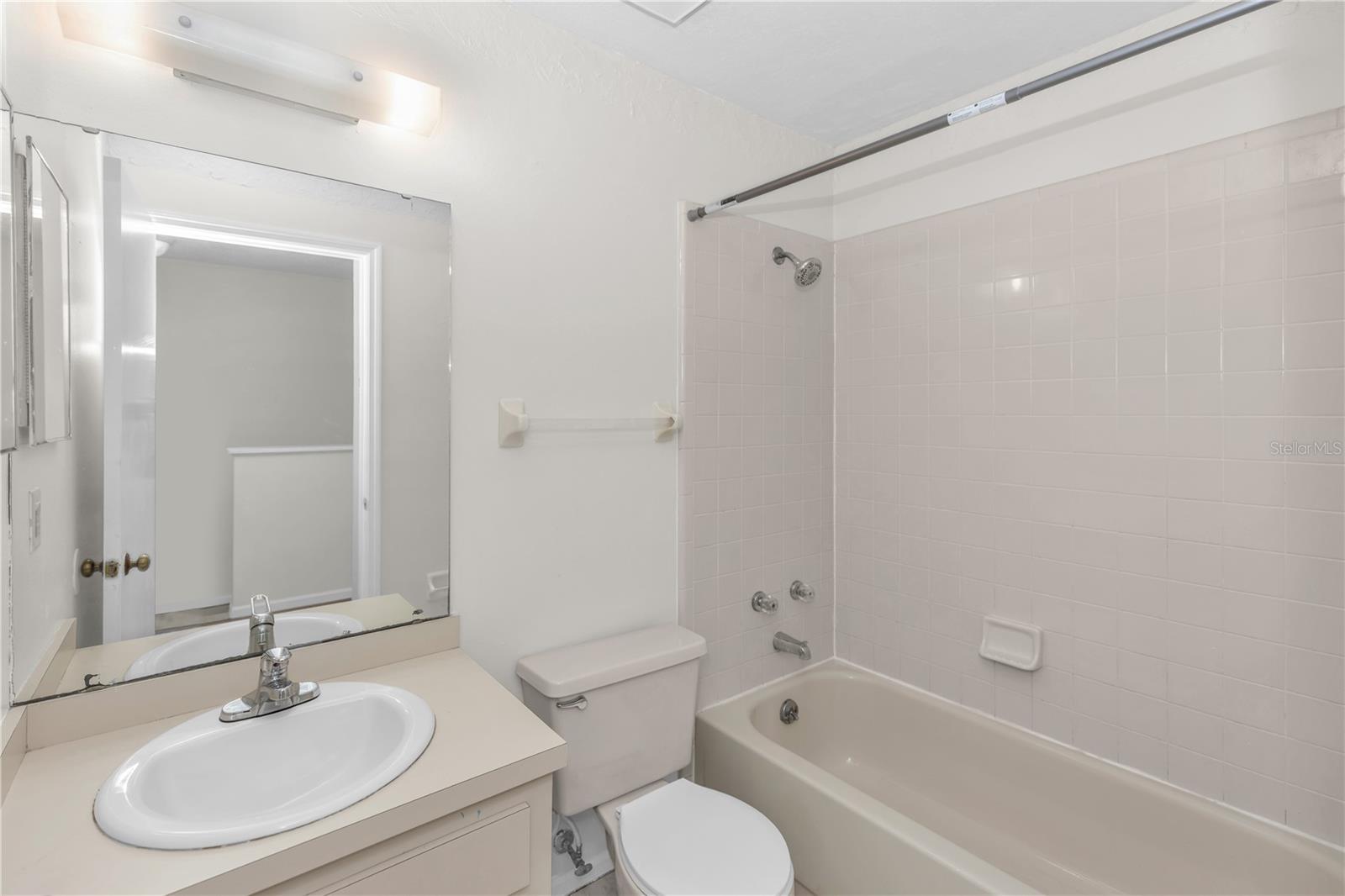 Image 13 of 18 For 4431 Brook Hollow Circle