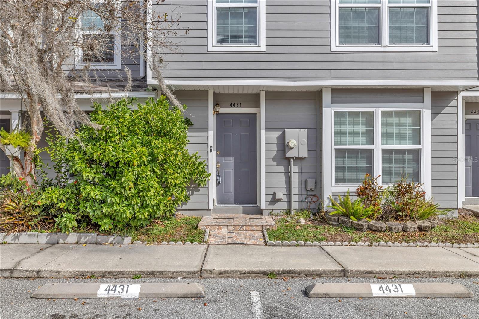 Image 2 of 18 For 4431 Brook Hollow Circle