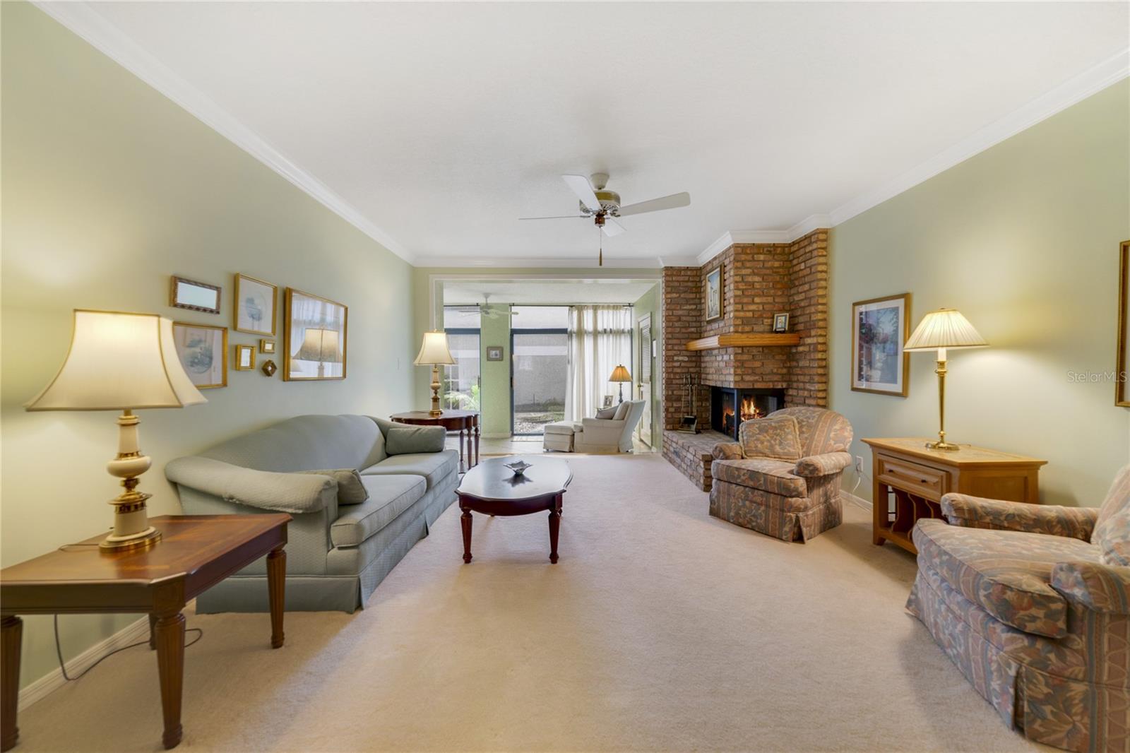 Image 9 of 30 For 1055 Kensington Park Drive 812