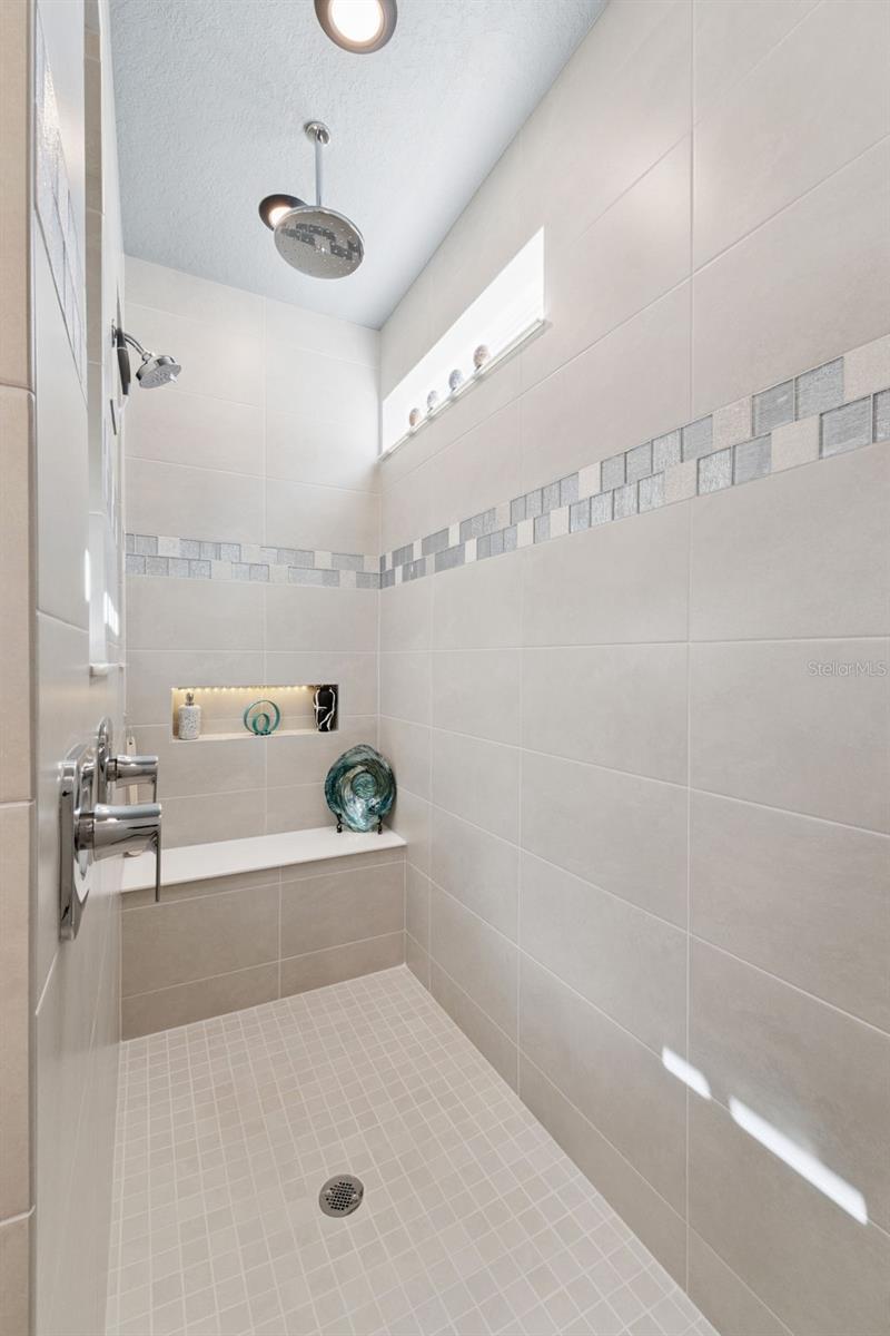 Image 35 of 53 For 1596 Evening Summit Circle