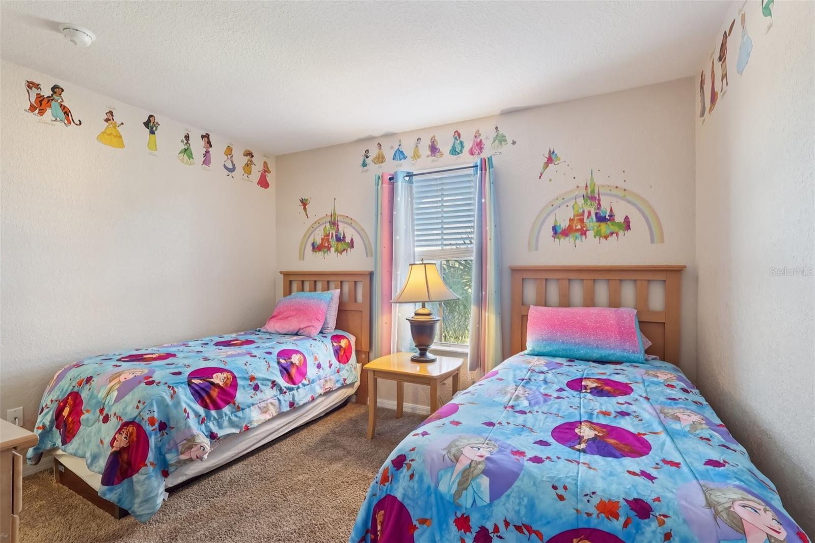 Image 20 of 37 For 353 Terra Lago Street