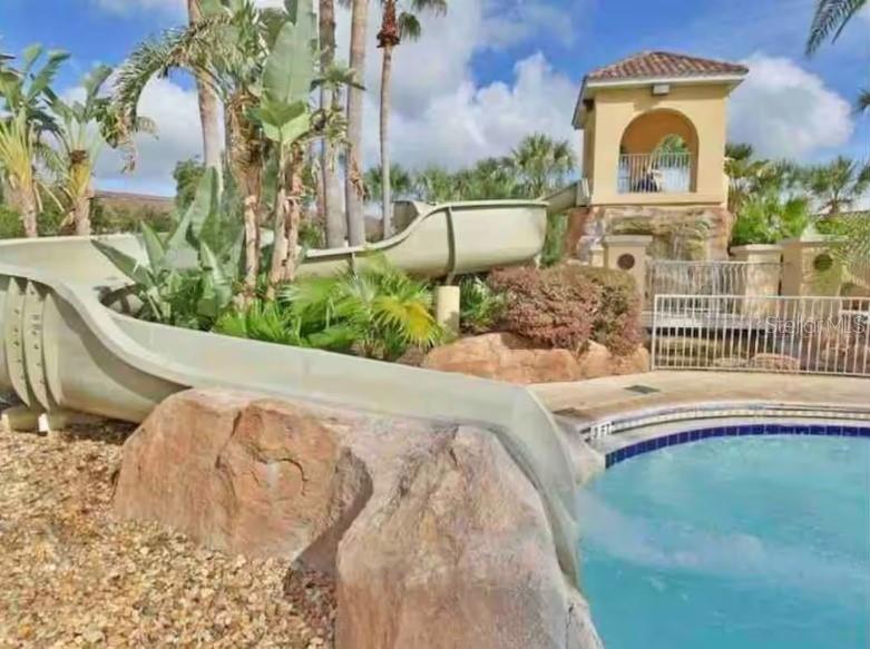 Image 29 of 37 For 353 Terra Lago Street